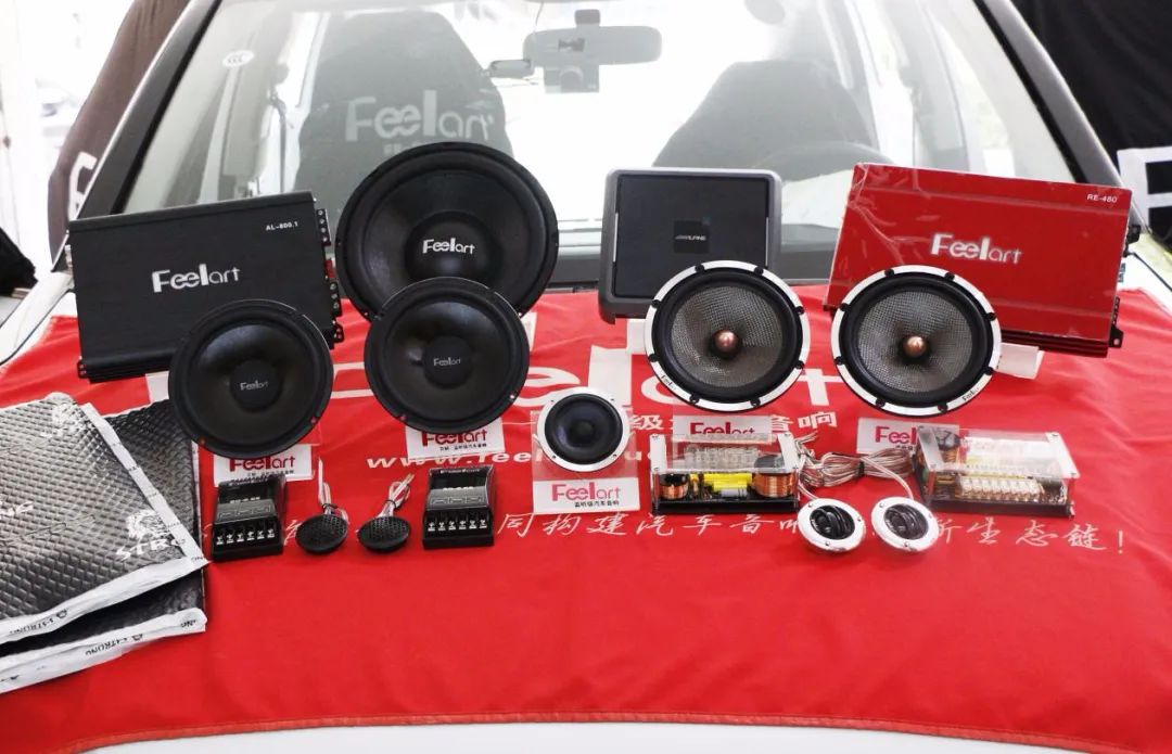 冠道音响超级中置,两驱豪华冠道音响