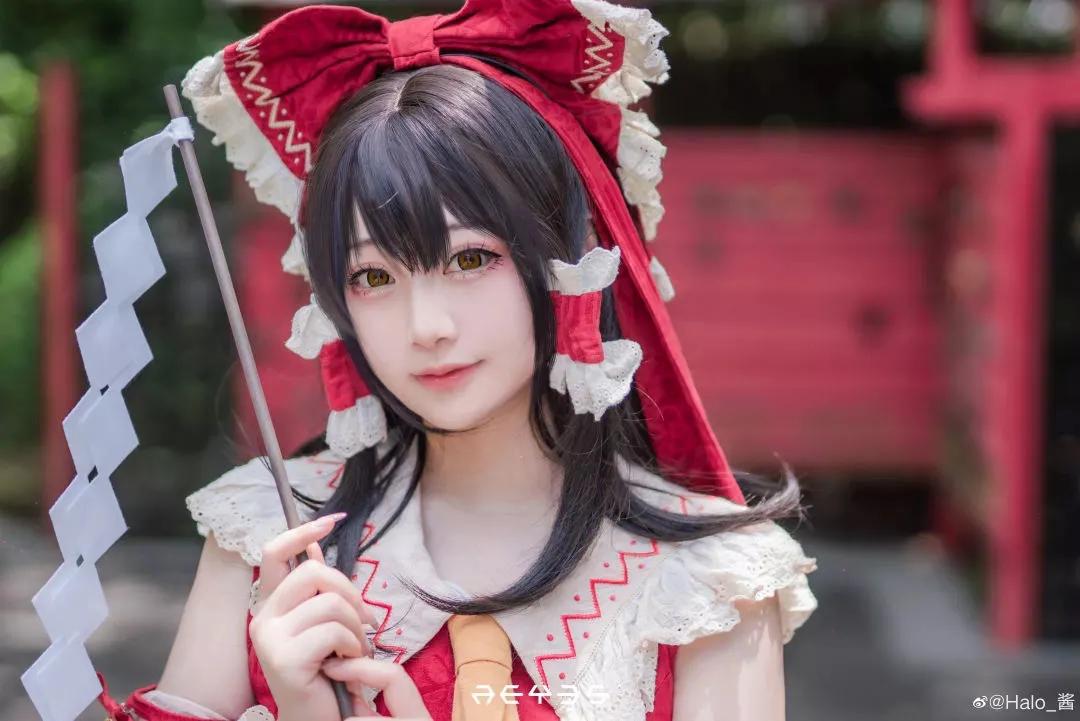 东方project博丽灵梦cos,东方projectcos博丽灵梦