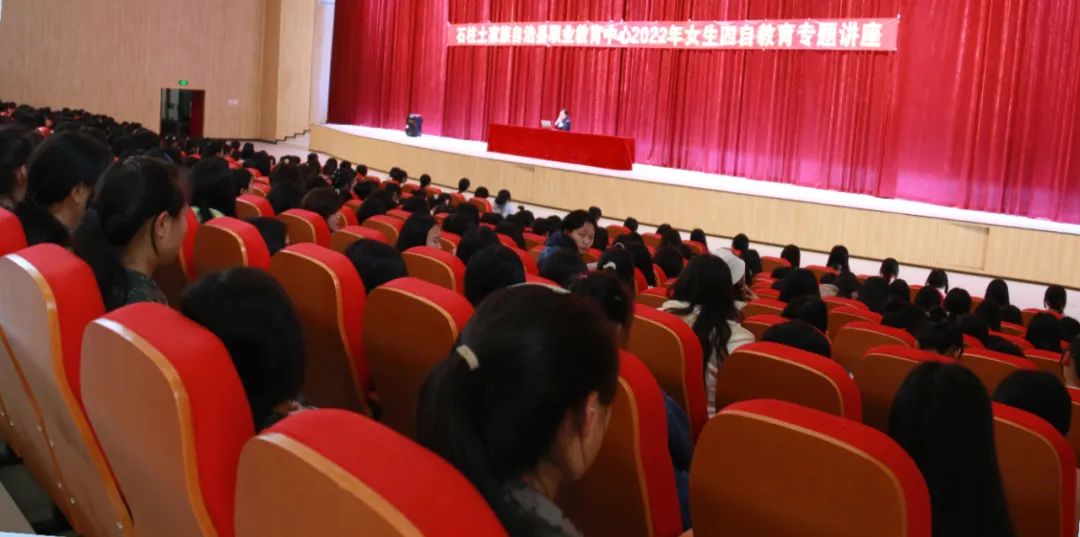 拥抱青春笑迎花季,拥抱青春笑迎花季江西省