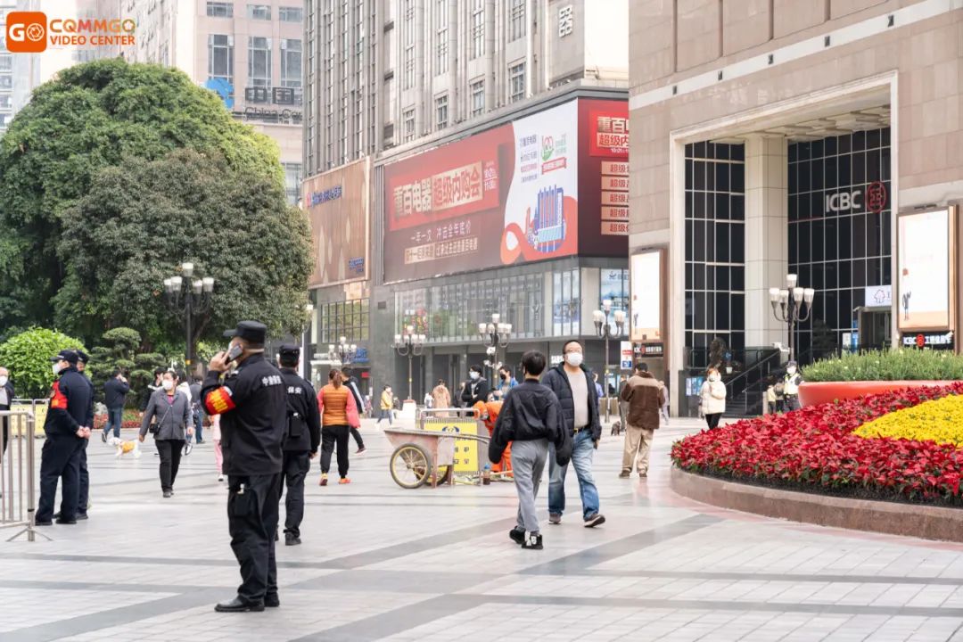 一口气逛了4大商圈，我们久违了的重庆回来了