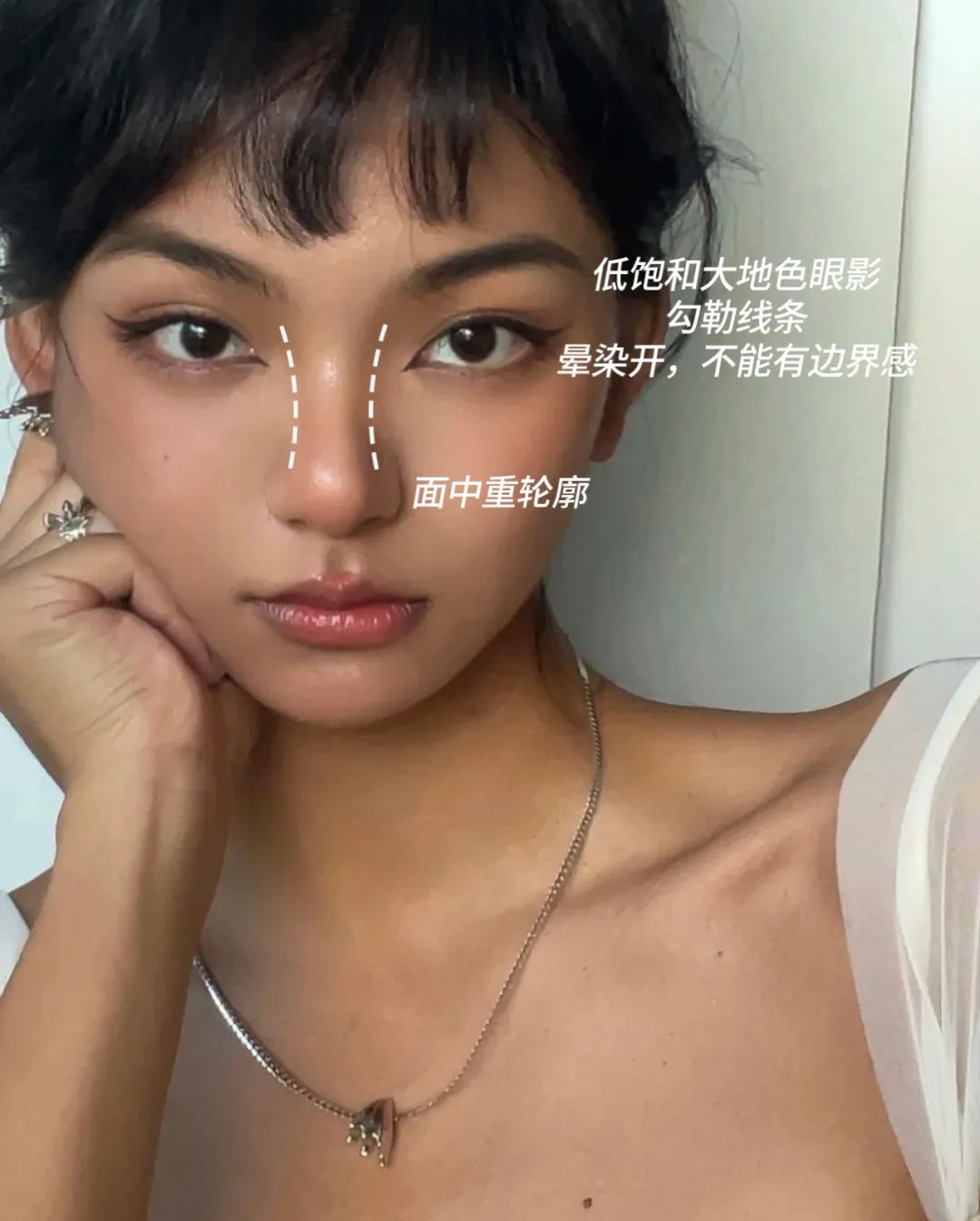 夏天黄黑皮穿搭技巧,黄黑皮夏天穿衣技巧