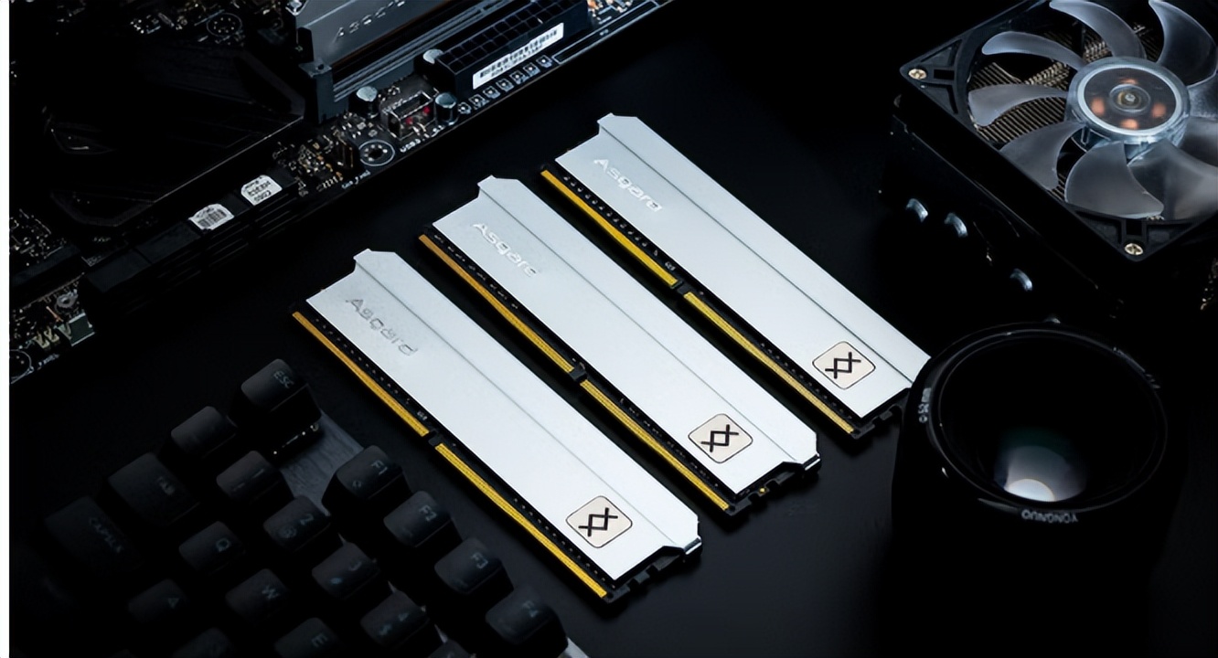 d5现在值得入手吗,性价比最高的d4三星特调内存