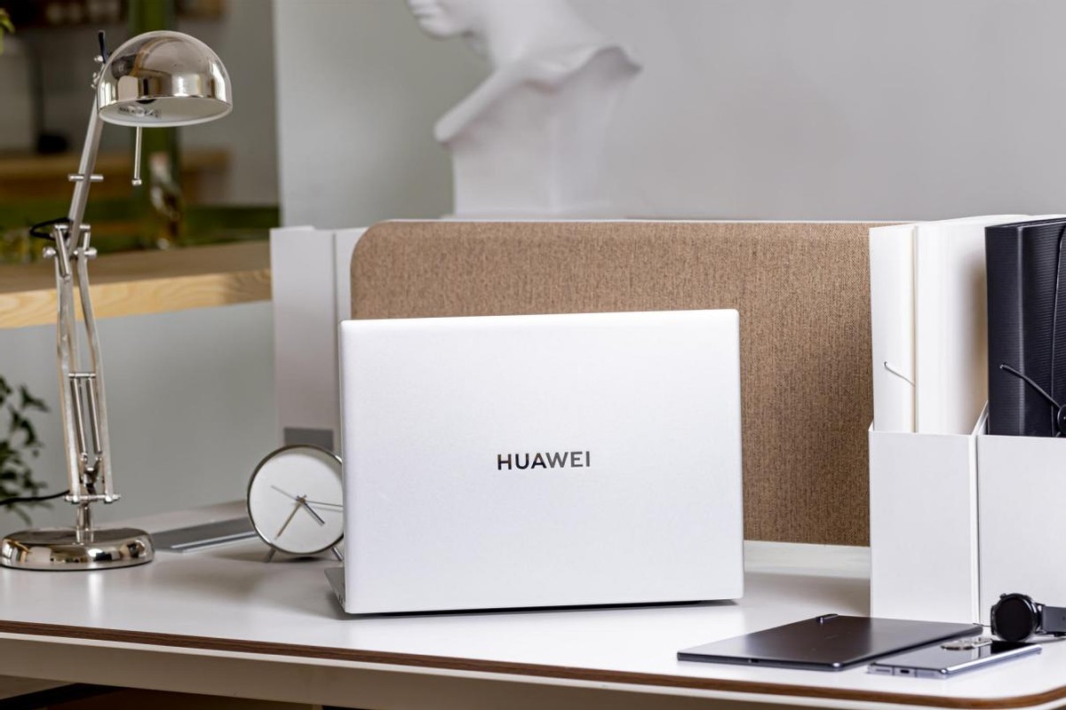 华为matebook16s摄影师修图,华为matebook16s视频剪辑测试