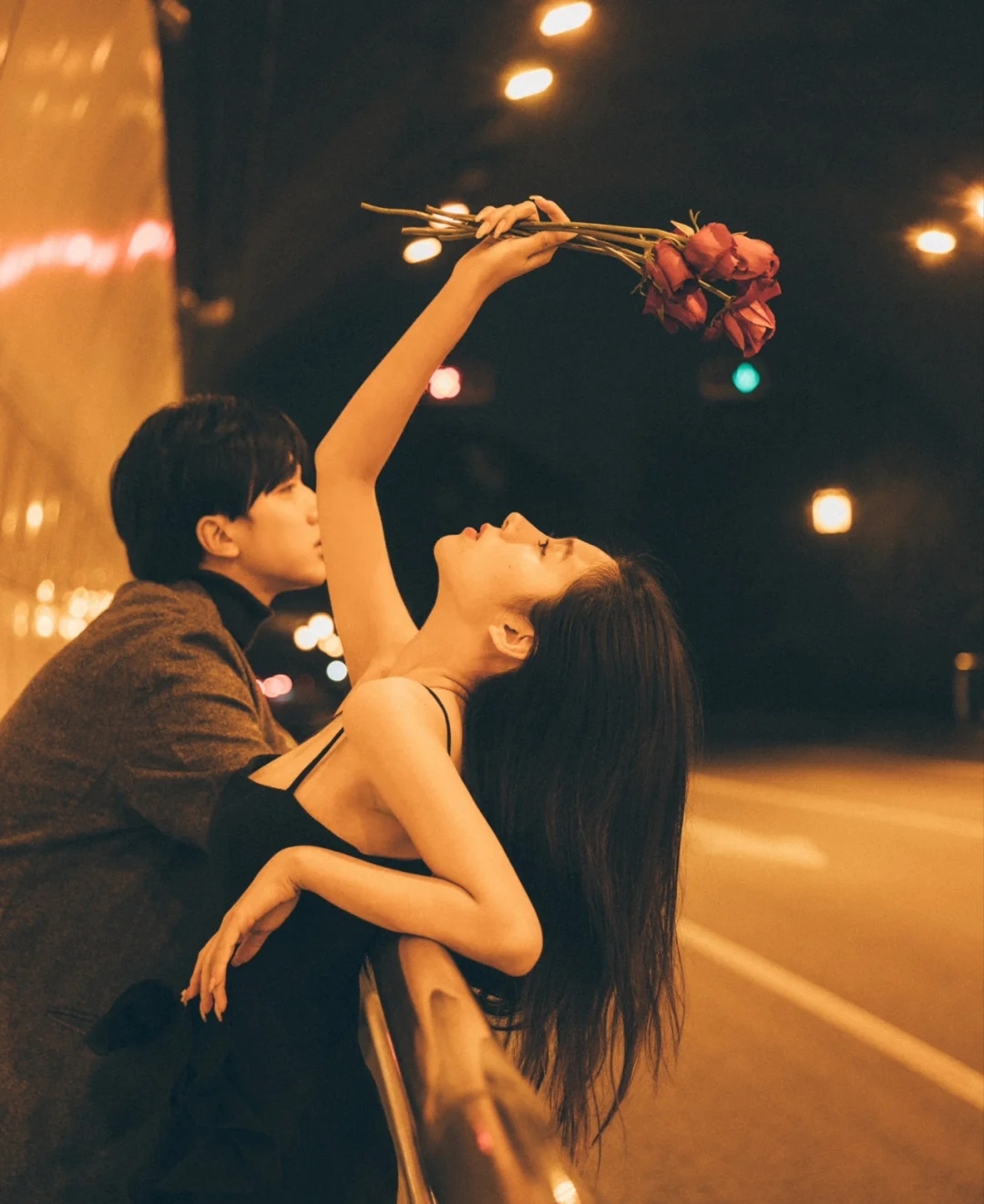 盘点那些浪漫不落俗的情人节文案,10句不落俗套的情人节文案