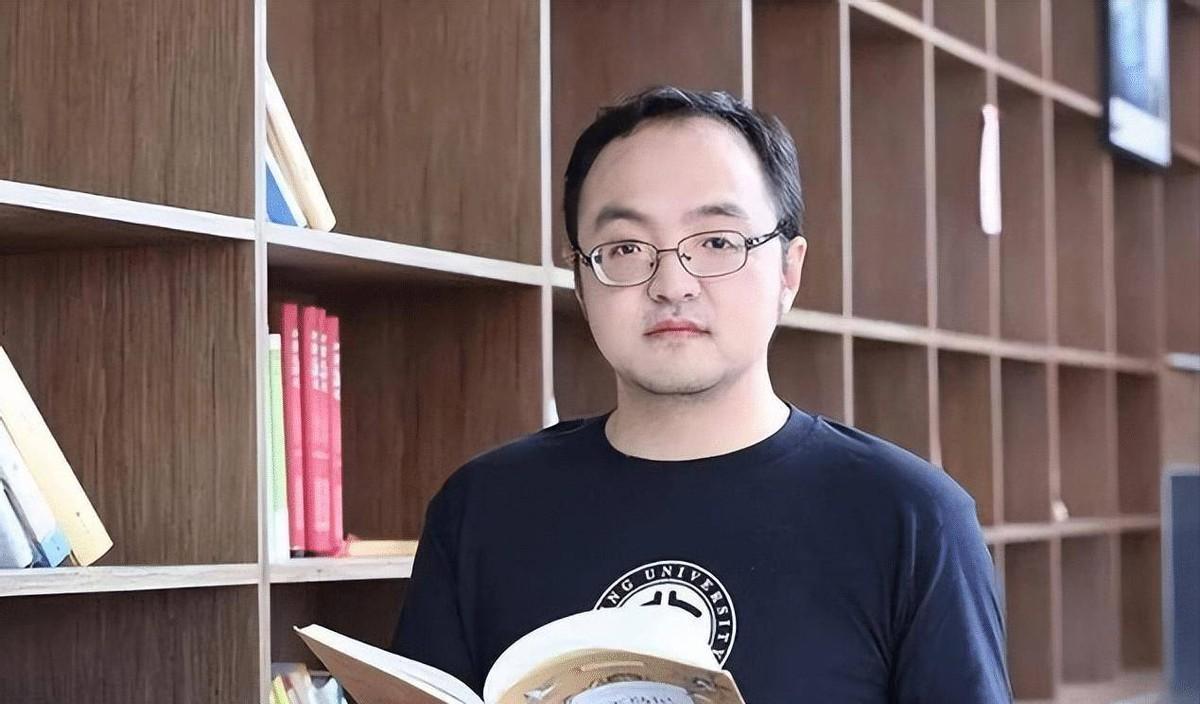 许晨阳离开北大留下三句话是什么,许晨阳离开北大的数学之美原因