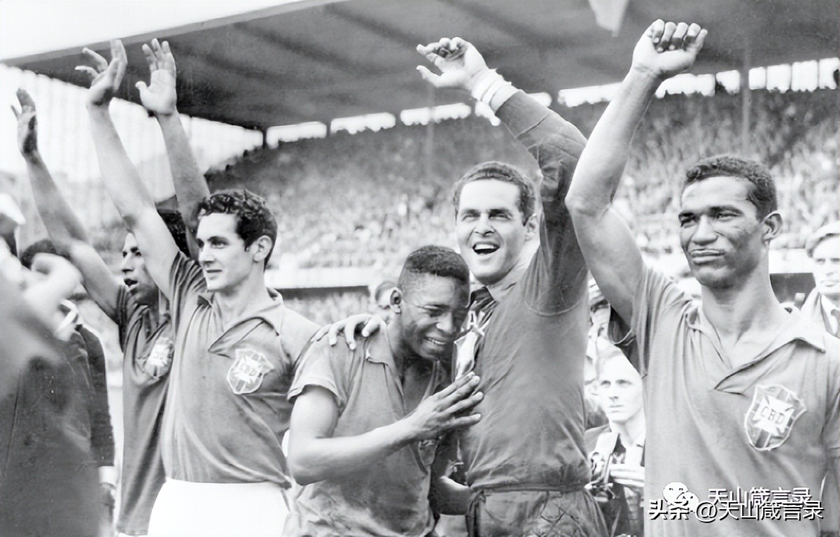 贝利最后一程,为了中国足球鞠躬尽瘁