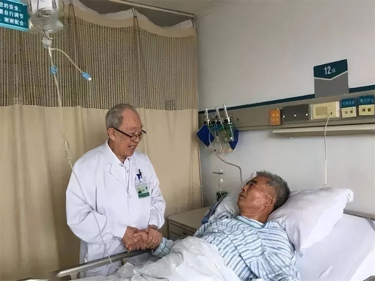 吴孟超中科院院士,吴孟超院士的养肝原则