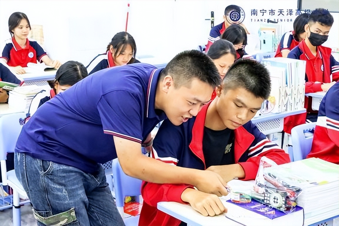 立德树人五育并举育人方向,立德树人实践育人不忘初心