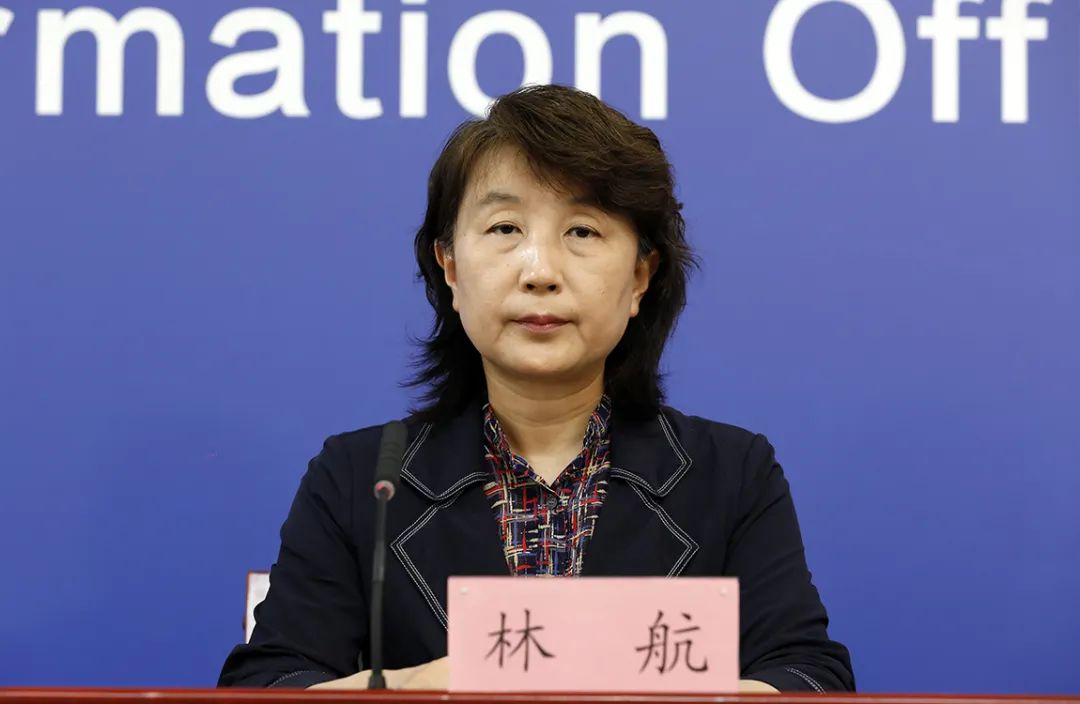 发布会汇总｜本轮疫情有两条独立传播链，明起公交地铁部分车站查验健康码