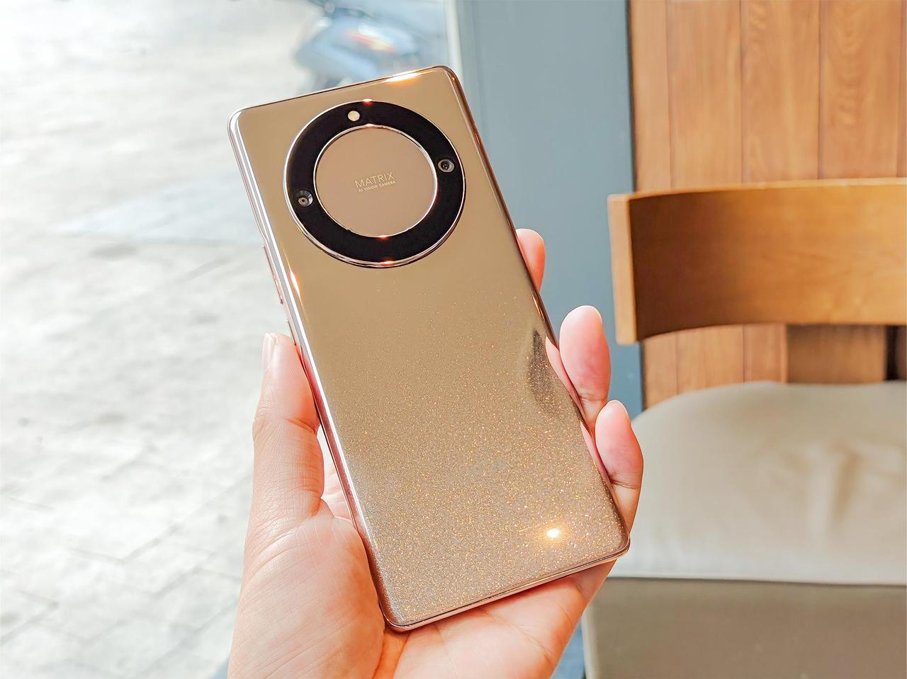 手机曲面屏有比直面屏好用吗,曲面屏手机为什么越来越不受欢迎