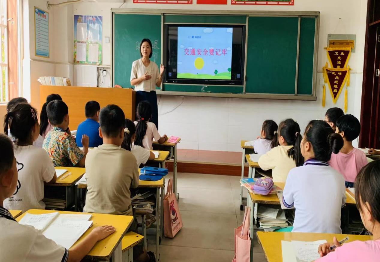 左营镇左南社区小学文艺汇演,山东省鄄城县左营乡左南社区