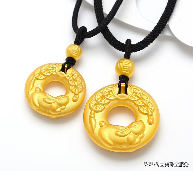 黄金首饰价格上涨销售火爆,黄金首饰价格能跌到300多块钱吗