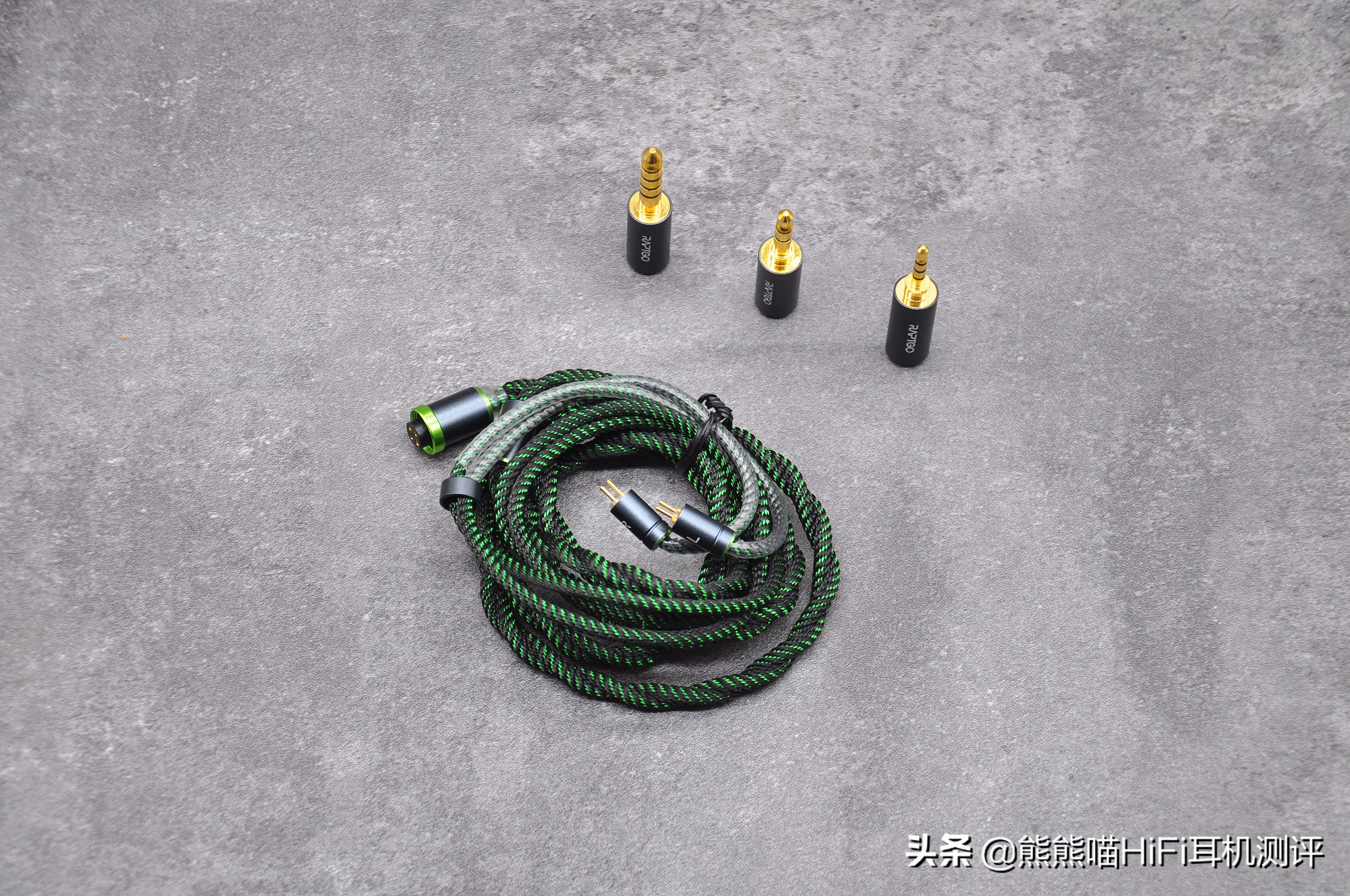 千元HiFi巅峰之作！RAPTGOHOOK-X平板+PZT声震驱动单元耳机评测