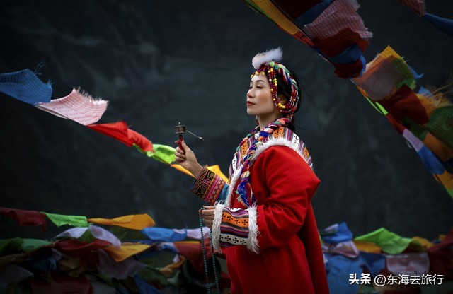 九寨沟是一个极其美丽的地方英文,九寨沟真的好漂亮