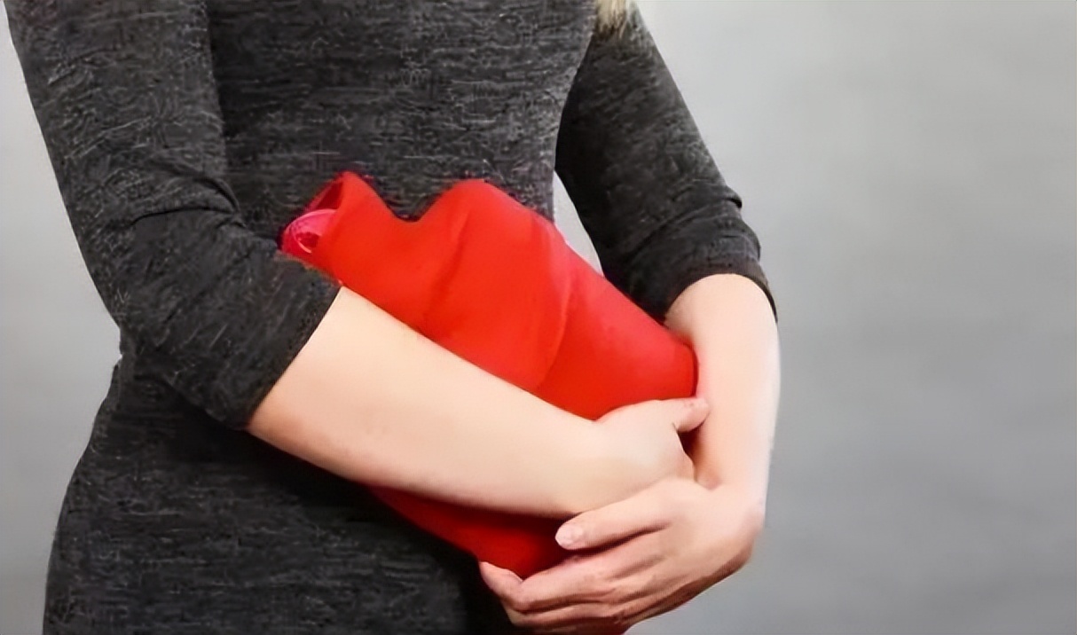 女性月经期间这几件事真的不能做,女性月经刚过不能做的两件事