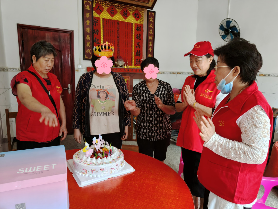 第八守护团|溆浦志愿者协会龙潭分会为逆风宝贝过生日