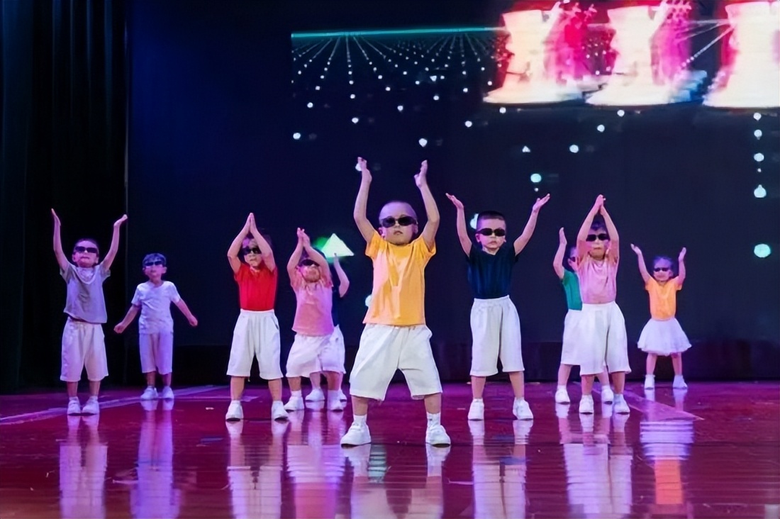 万婴茂华幼儿园2023届毕业典礼,万婴茂华幼儿园毕业典礼