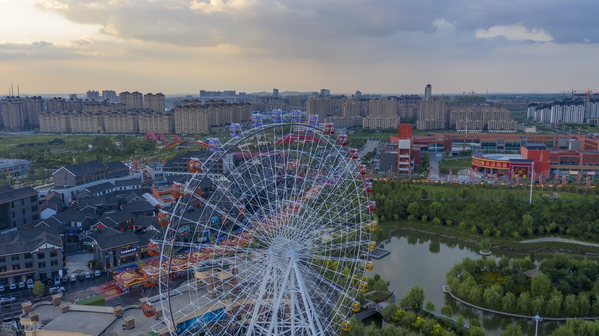 长期被抹黑的东北，是被人刻意*压打**，还是苍蝇不叮无缝的蛋？