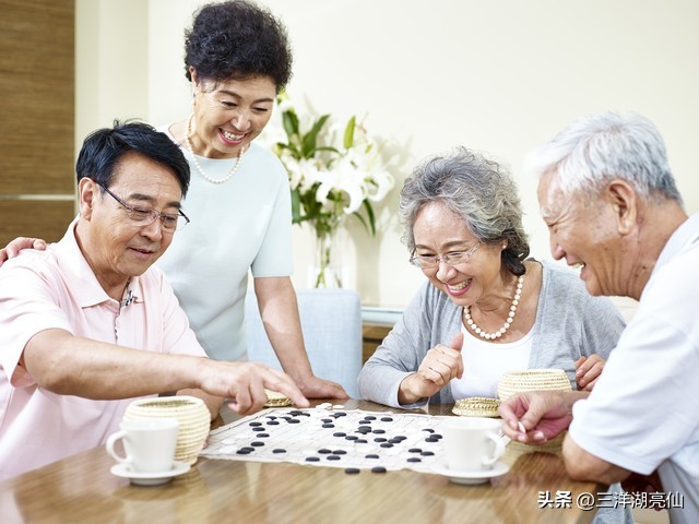 培训机构围棋老师有前途吗,围棋老师年轻的好还是年纪大的好