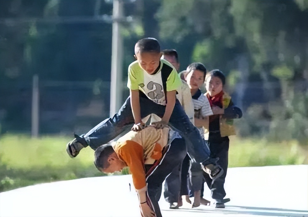 小时候杀狼的游戏,回忆杀那些年我们追过的经典