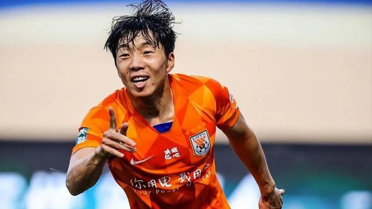 中国男足能打进下届世界杯吗,中国男足踢进世界杯我们会怎么样