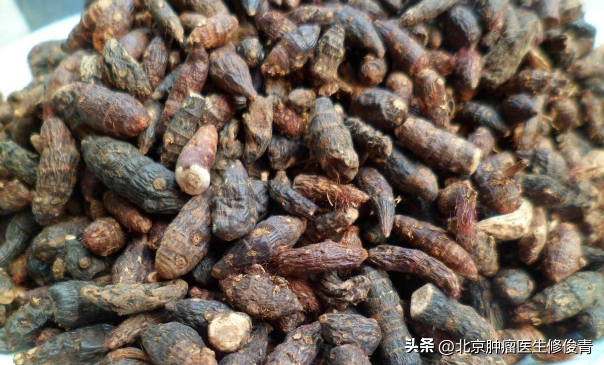 中医治疗肝郁胁痛医案1则，疏肝健脾，清利湿热