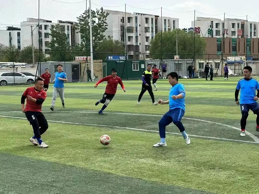 机关队施巧计以逸待劳门前杀千里奔无力回天