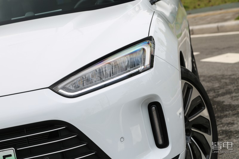 顶着华为光环实力几何打榜测试问界M5四驱性能版