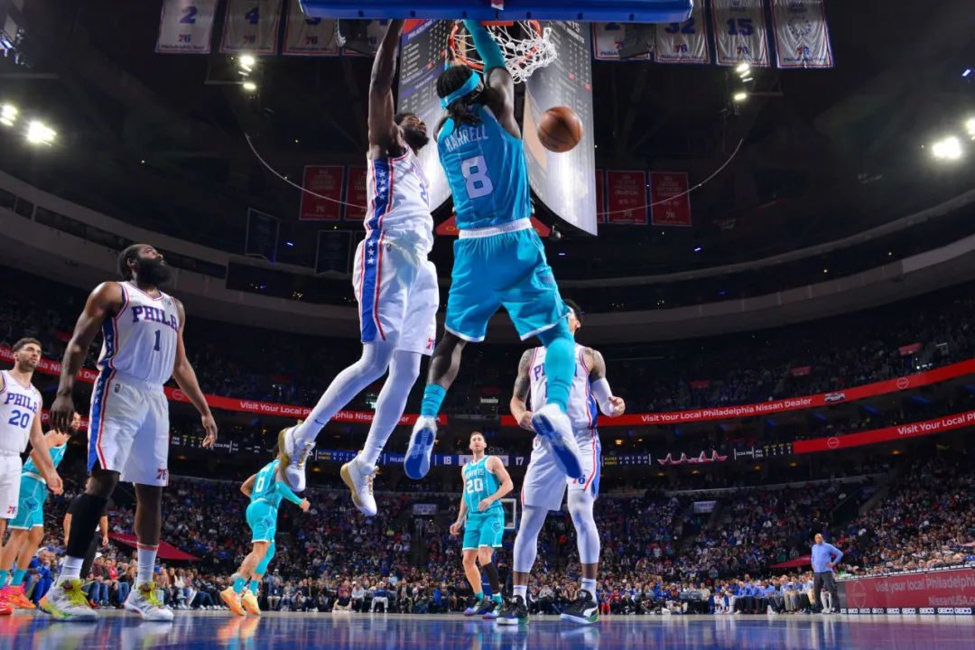 欧文和乔治球鞋,nikekobeivprotro男子篮球鞋