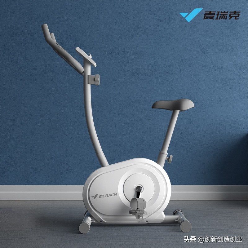 练出腹肌的健身器材,不靠健身器材徒手练出好身材