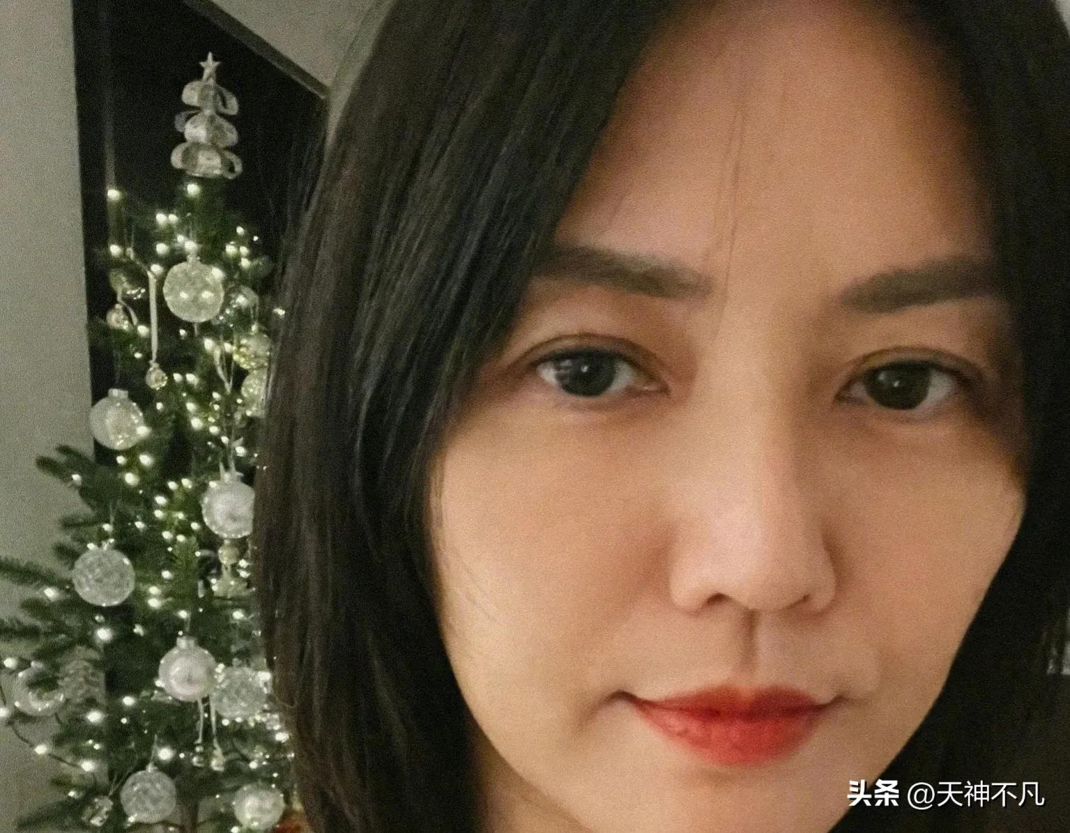 41岁孙燕姿素颜近照曝光,孙燕姿近况最新消息