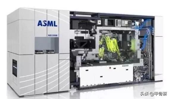 荷兰光刻机厂对中国一边禁售一边又说侵犯其知识产权，没道理
