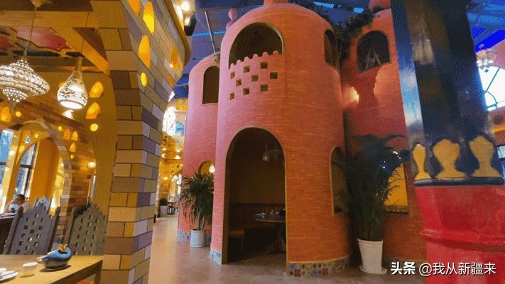 @合肥市民，听说有人给你搬来了一座*疆新**