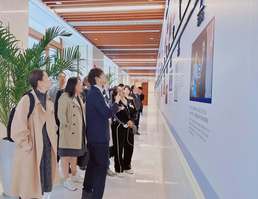 甬商走进华为，携手共促数字化变革