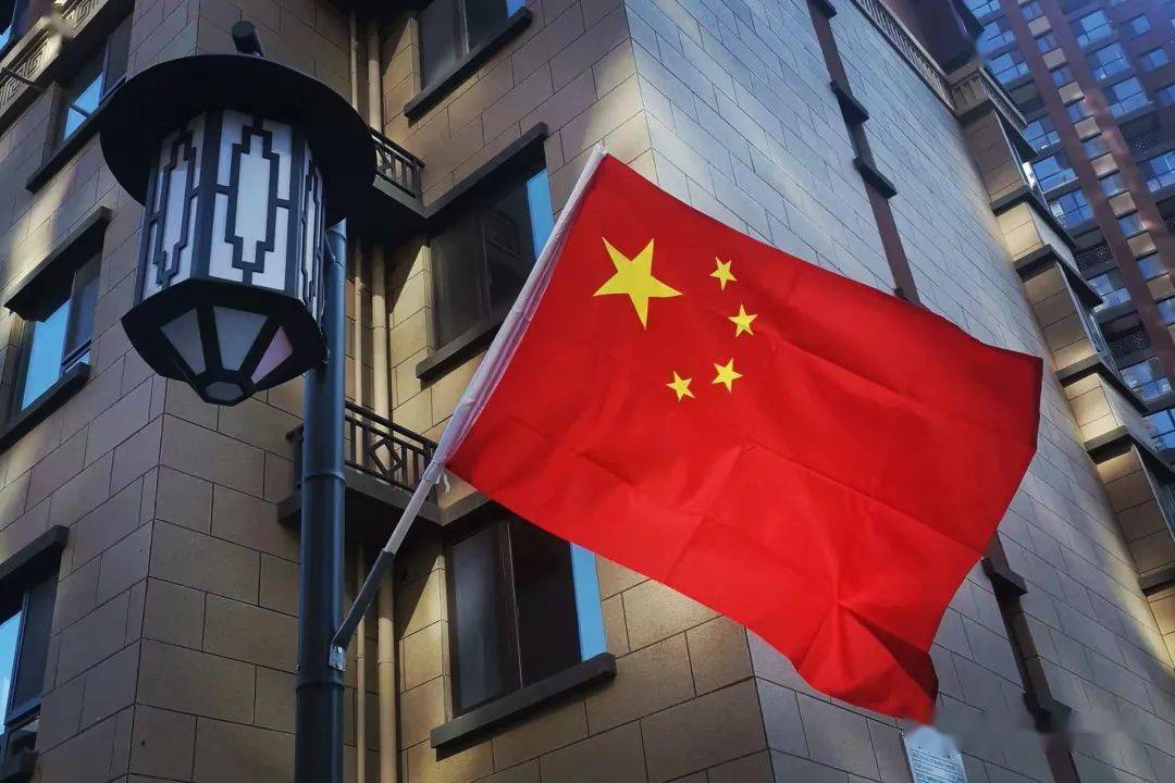 我国被同一国家连抢三次订单，如今他们遇到险境，转身找中国求助
