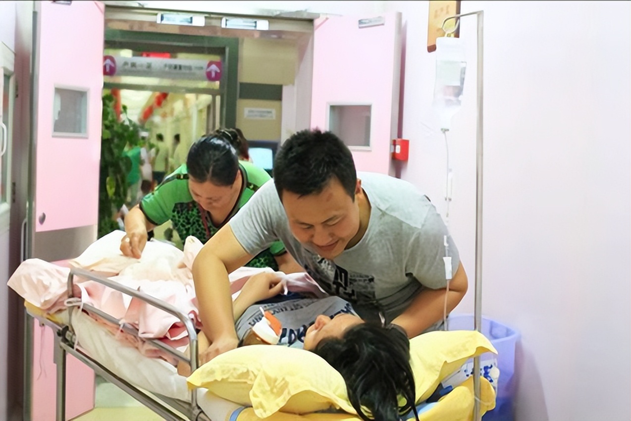 白天生孩子和晚上生孩子有区别吗,晚上生孩子和白天生孩子有何不同