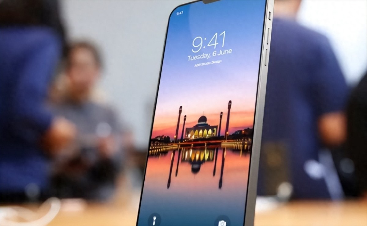 美国芯片制裁升级对国内手机影响,中国为什么不制裁苹果手机