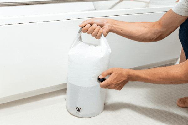 无印良品优衣库白t,优衣库最值得买的3款白色t恤