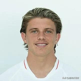 英媒评选英超最好的11名亚洲球员,英超目前发挥最好的各个位置球员