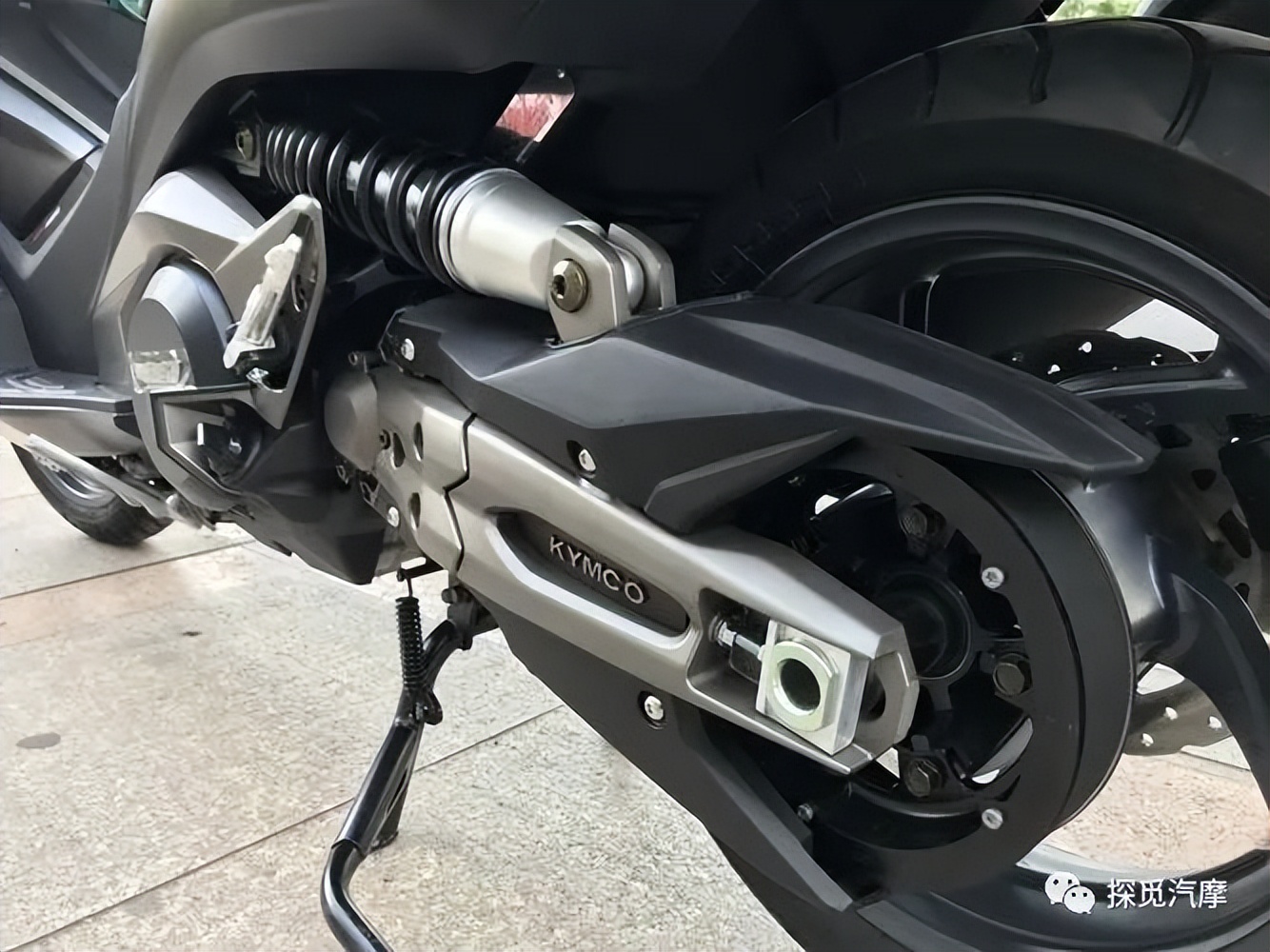 光阳ak550测评视频,光阳ak550测评萝卜报告