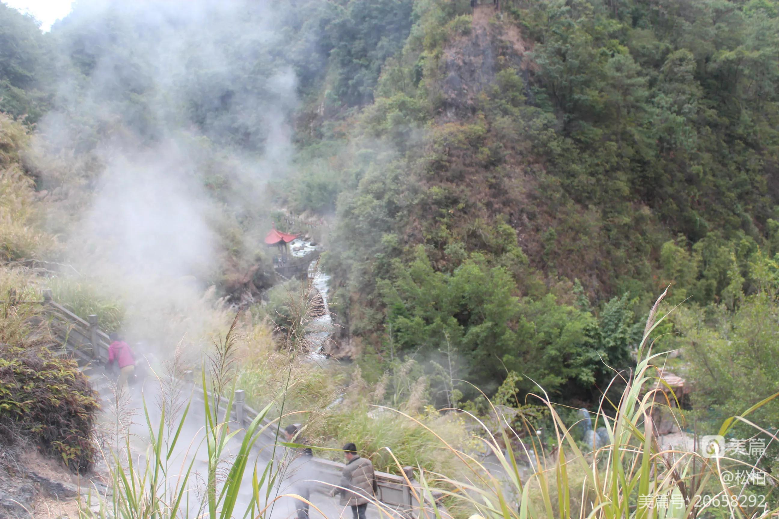 松柏诗图战友情（二十五）七彩云南行