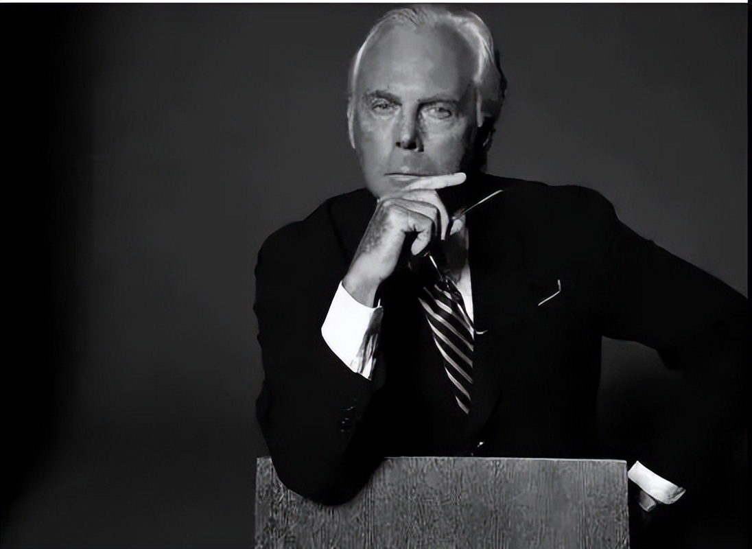 品牌福利|意大利顶奢品牌阿玛尼入驻小二会员平台