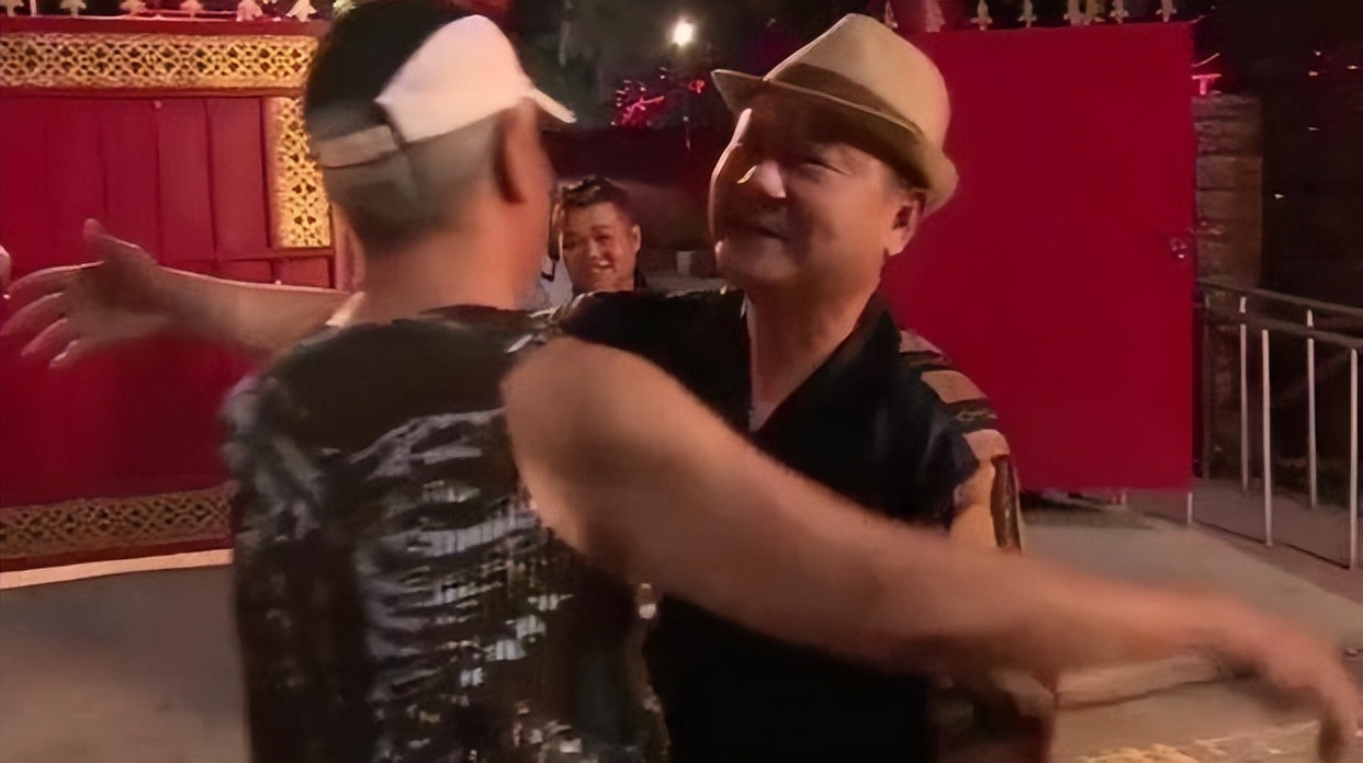 范伟角色照片,范伟出镜视频