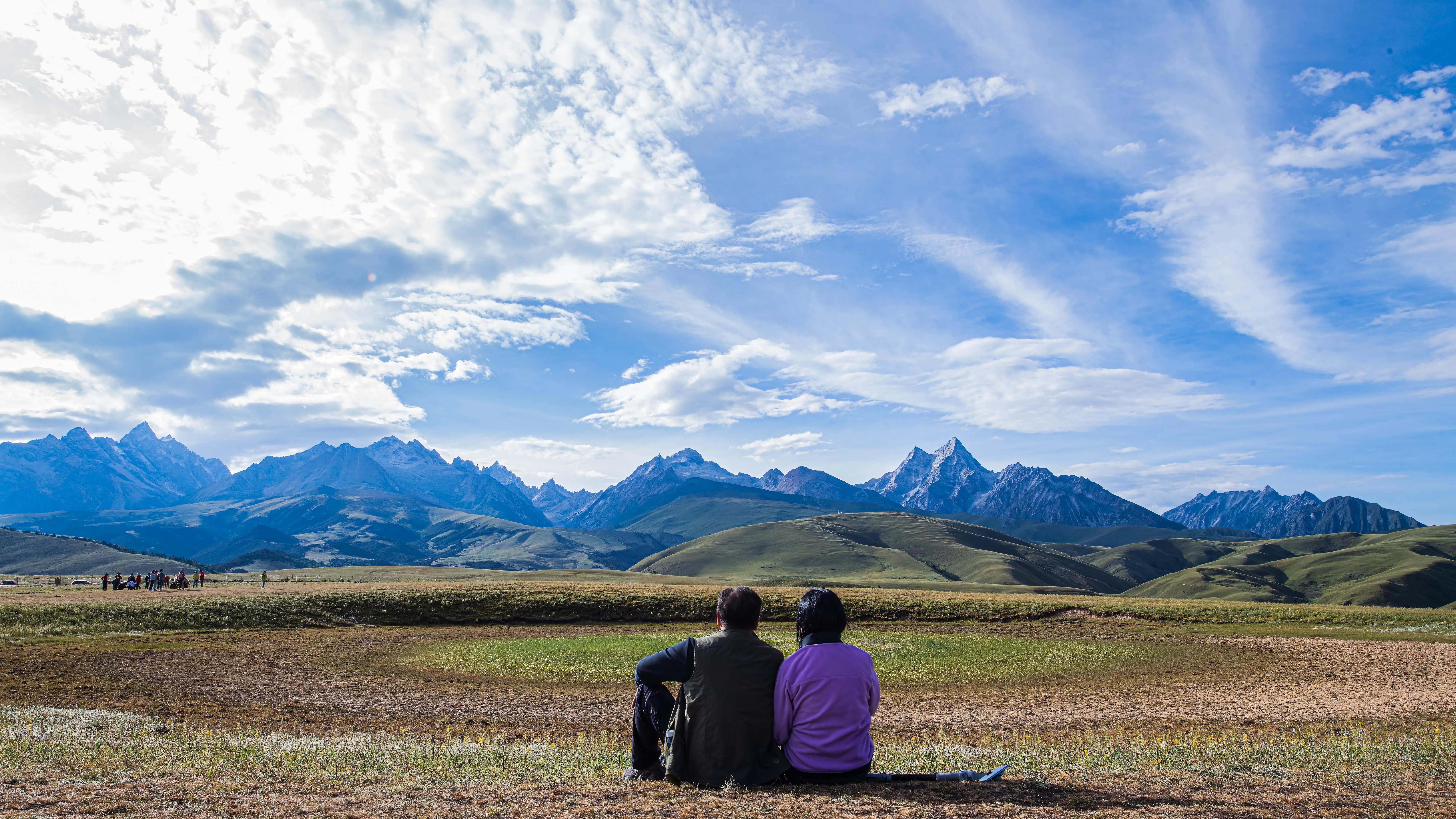甘孜州最美风景在路上,金秋的甘孜州