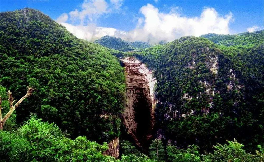 曲靖市各区县为什么发展如此均衡,曲靖市旅游资源有哪些优势