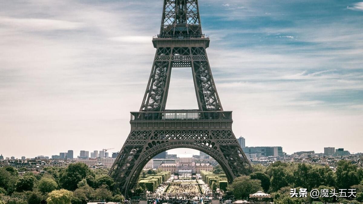 错！错！错！免费医疗不是“发达”国家的专利！