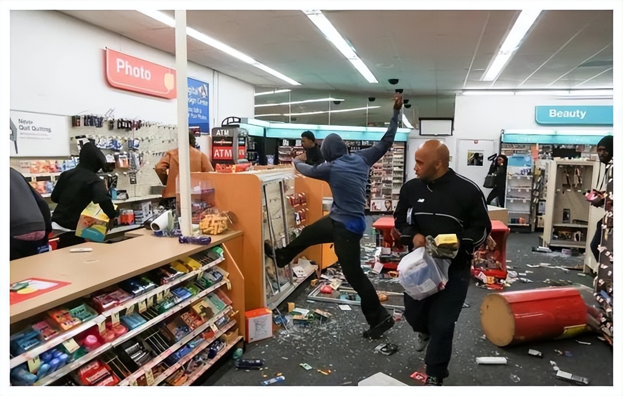 沃尔玛被零元购关店,沃尔玛超市为什么倾巢而退