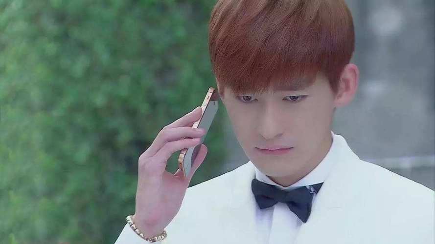 男星假戏女明星有多无奈,娱乐圈内幕爆料男明星