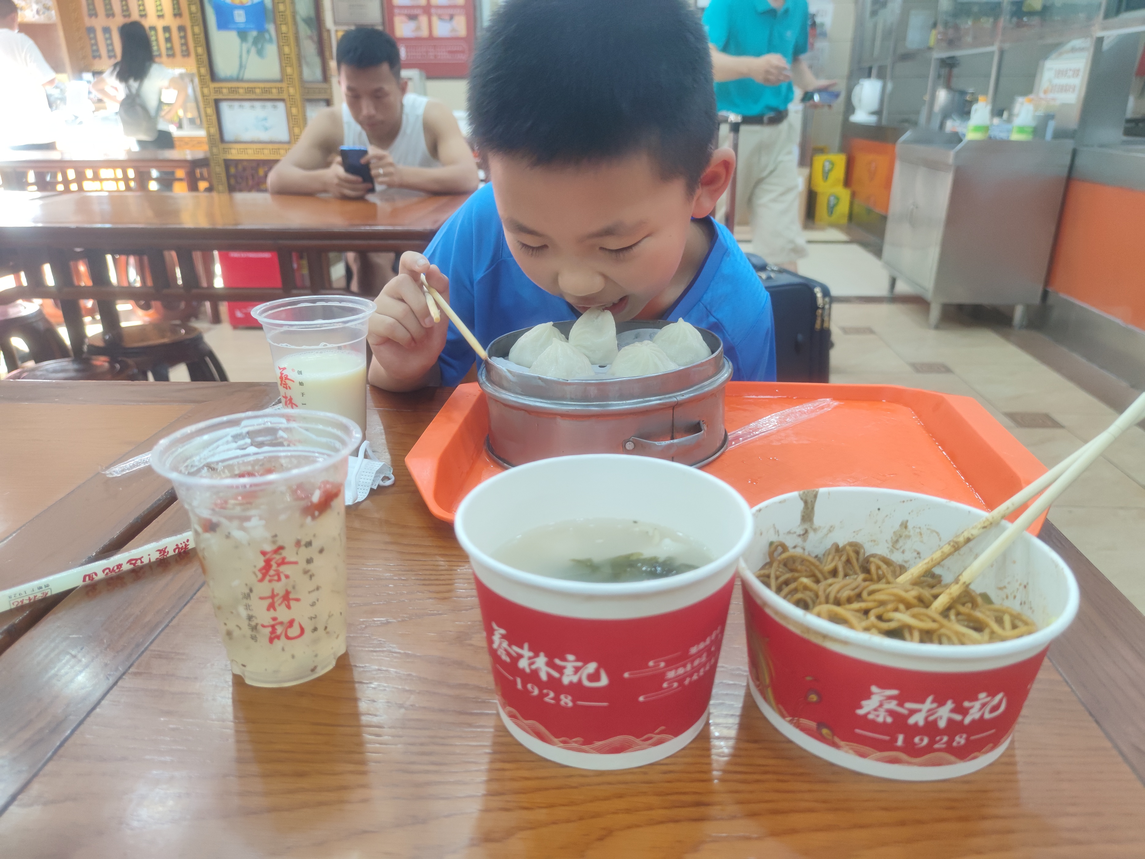 南京到重庆长江三峡豪华游轮,长江三峡豪华游轮游五日四晚