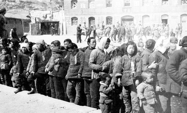 老照片再现侵华日军的罪恶行径,老照片日本侵华暴行